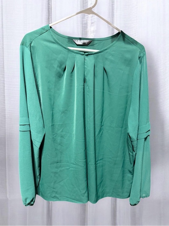 Allegra K Tops - Allegra K Women’s Pleated Round-Neck Blouse - Green NIP/NWOT